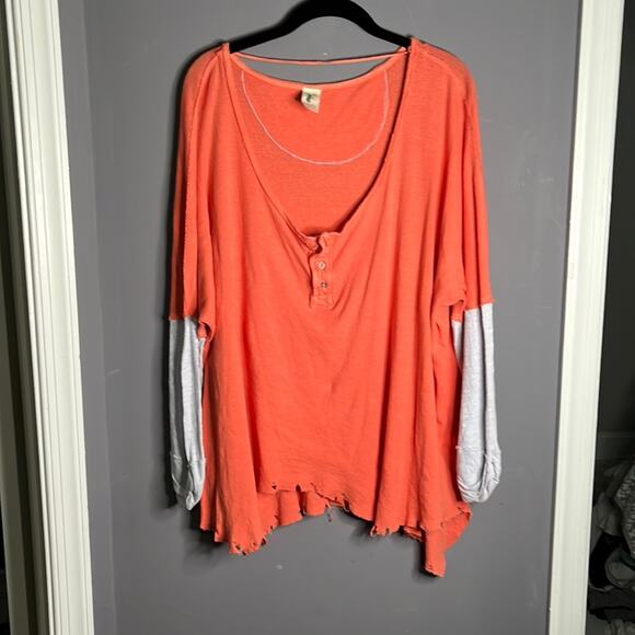 We the Free Salmon Pink and Gray Oversized Long Sleeve Henley Size Small - Picture 8 of 8